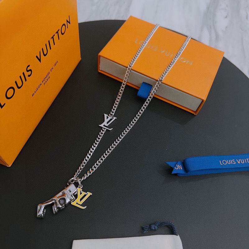 LV Necklace 03lyr557
